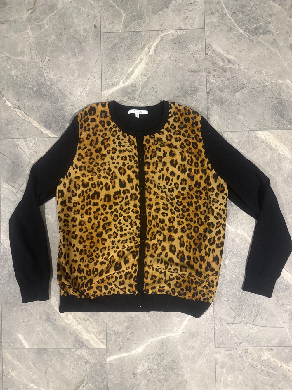 ALFRED SUNG Leopard-Print Cardigan - Black & Tan